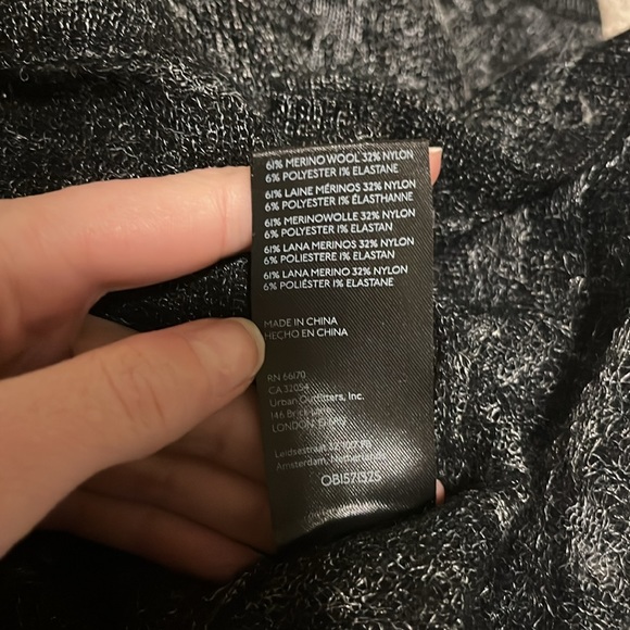 NEW! Anthropology Sweater - Picture 7 of 7